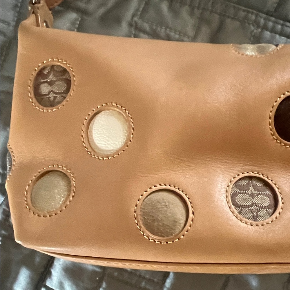 Vintage Coach Polka Dot Tan and Brown Demi mini Bag - Picture 3 of 9
